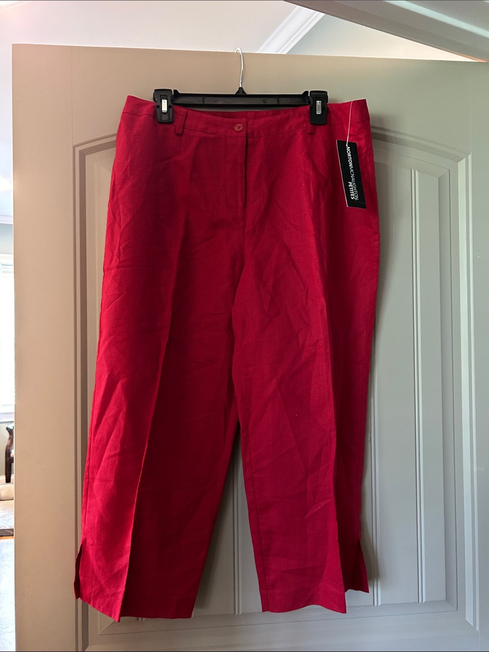 NWT Women's Red Straight-Leg Linen and Cotton Pants